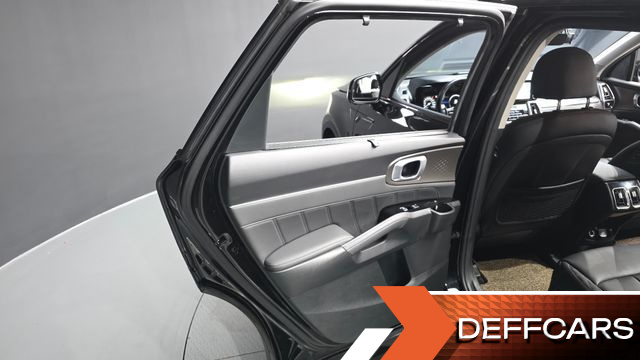 Kia SORENTO Gasoline 2.5T 2WD Gravity купить на сайте DeffCars