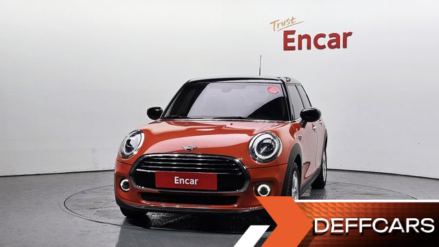 Mini COOPER 5Door Standard 3rd купить на сайте DeffCars