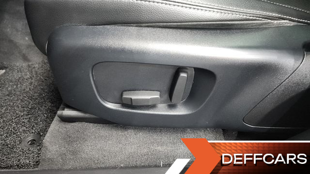 Land Rover RANGE ROVER VELAR 3.0 P380 R-Dynamic SE купить на сайте DeffCars