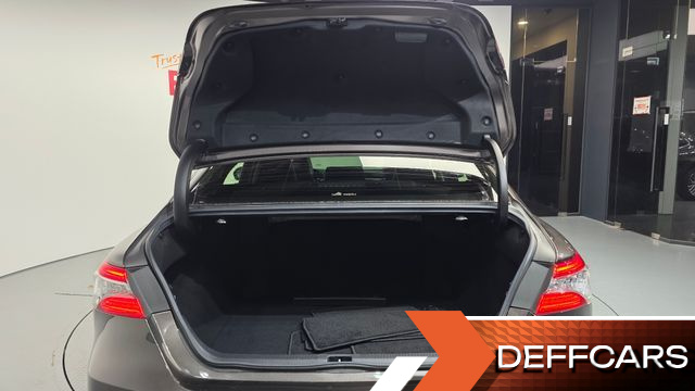 Toyota CAMRY 2.5 купить на сайте DeffCars