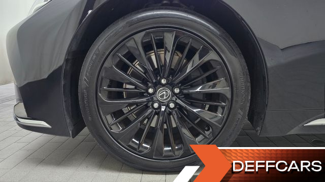 Lexus LS 3.5 Platinum AWD купить на сайте DeffCars