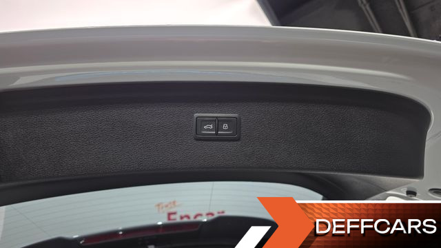 Audi Q5 45 TFSI Quattro Premium купить на сайте DeffCars