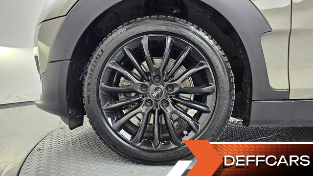Mini CLUBMAN Untied suit Edition 2nd купить на сайте DeffCars