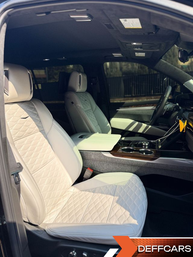 Cadillac ESCALADE 6.2 ESV ESV Sports Platinum купить на сайте DeffCars
