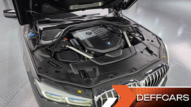 BMW 7-SERIES 740Li xDrive M Sport Package купить на сайте DeffCars