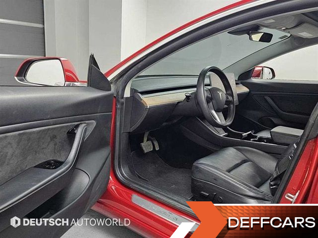 Tesla MODEL 3 Long Range AWD купить на сайте DeffCars