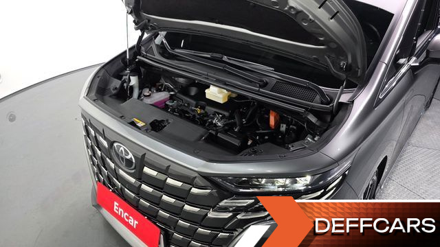 Toyota ALPHARD 2.5 HEV Executive AWD купить на сайте DeffCars