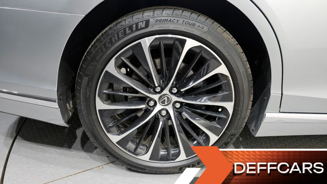 Lexus LS 3.5 Luxury AWD купить на сайте DeffCars