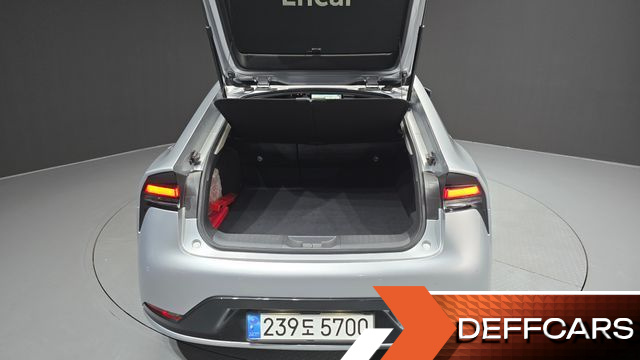 Toyota PRIUS 2.0 XLE купить на сайте DeffCars