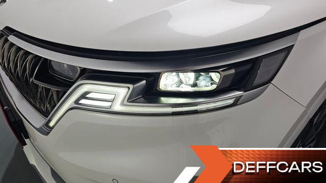 Kia CARNIVAL Gasoline 7-Seater Hi-Limousine Signature купить на сайте DeffCars