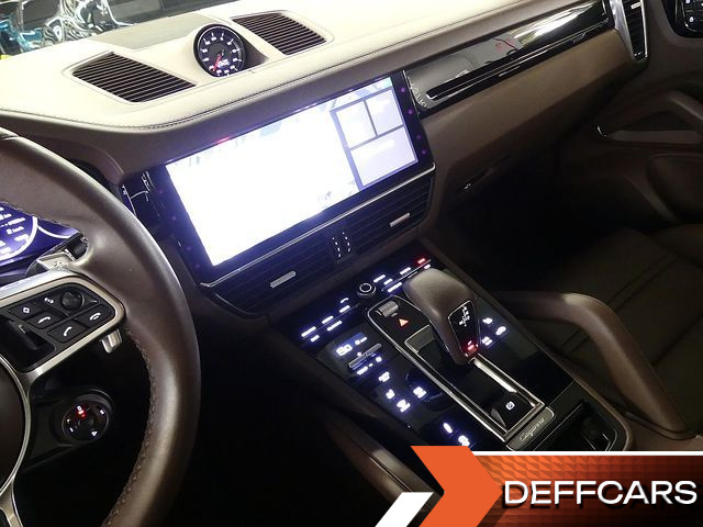 Porsche CAYENNE 3.0 купить на сайте DeffCars