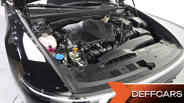 Hyundai GRANDEUR 2,5 Gasoline 2WD Calligraphy купить на сайте DeffCars