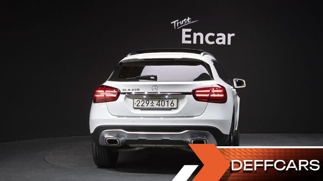 Mercedes GLA-CLASS GLA220 Premium купить на сайте DeffCars
