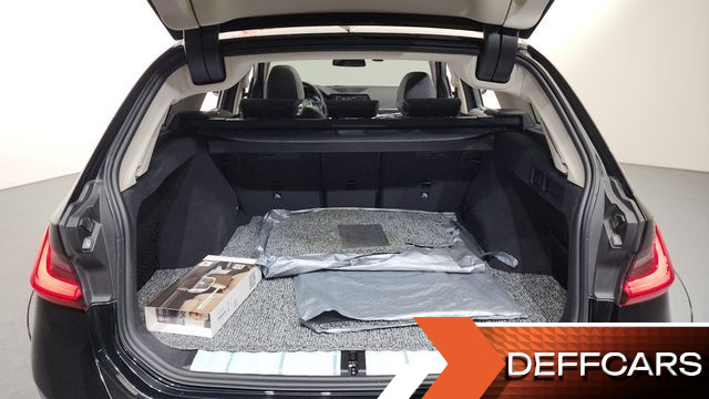 BMW 3-SERIES 320i Touring Luxury купить на сайте DeffCars