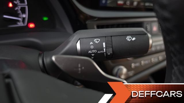 Lexus ES Executive купить на сайте DeffCars