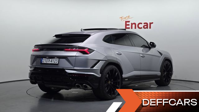 Lamborghini URUS 4.0 V8 S купить на сайте DeffCars