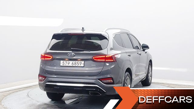 Hyundai SANTAFE Gasoline 2.0T 4WD Inspiration купить на сайте DeffCars