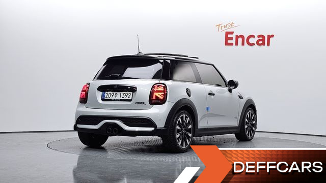 Mini COOPER Classic Third Generation купить на сайте DeffCars