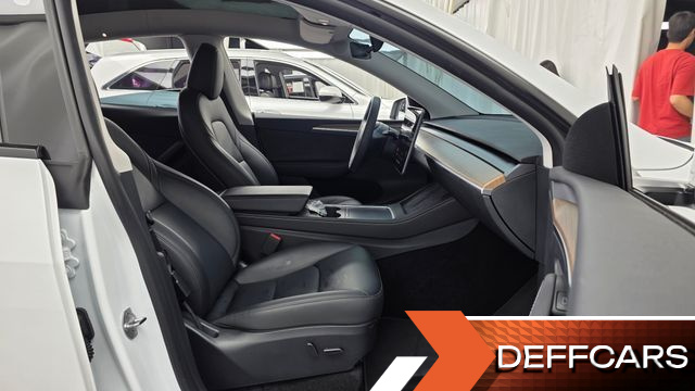 Tesla MODEL Y RWD купить на сайте DeffCars