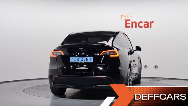 Tesla MODEL Y Long Range AWD купить на сайте DeffCars