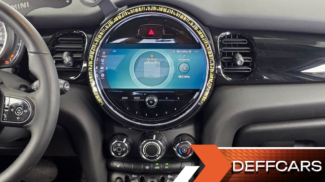 Mini COOPER 5Door Classic Third Generation купить на сайте DeffCars