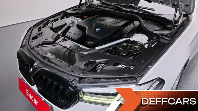 BMW 5-SERIES 520i Luxury купить на сайте DeffCars