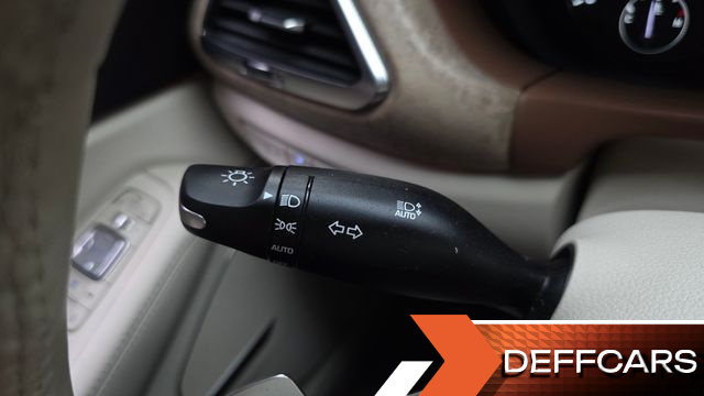 Genesis G90 3.3 T AWD Premium Luxury купить на сайте DeffCars