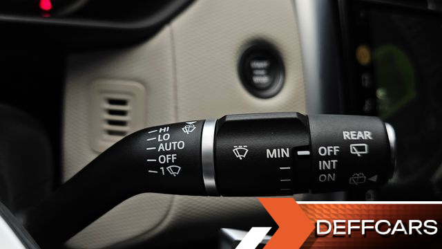 Land Rover DISCOVERY P360 R-Dynamic SE купить на сайте DeffCars