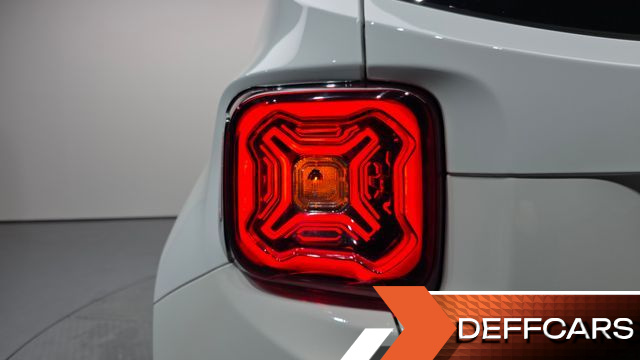 Jeep RENEGADE 2.4 Limited купить на сайте DeffCars