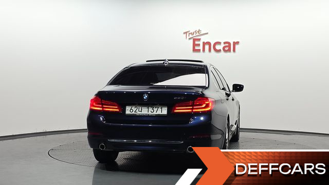 BMW 5-SERIES 520i Luxury купить на сайте DeffCars