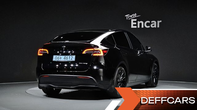 Tesla MODEL Y Long Range AWD купить на сайте DeffCars