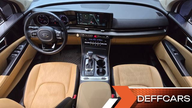 Kia CARNIVAL 9-Seater Prestige купить на сайте DeffCars