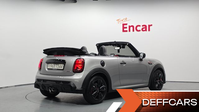 Mini COOPER CONVERTIBLE JCW 3rd купить на сайте DeffCars
