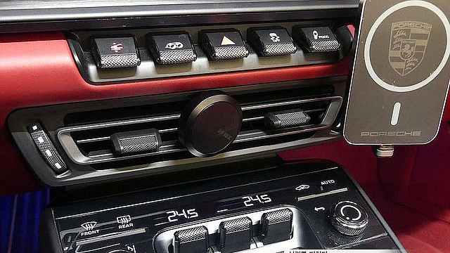 Porsche 911 Carrera 4 GTS Cabriolet купить на сайте DeffCars