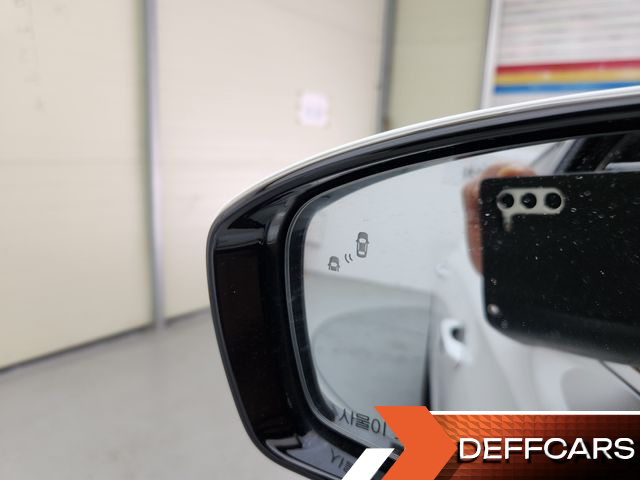 Hyundai GRANDEUR 2.5 Le Blanc купить на сайте DeffCars
