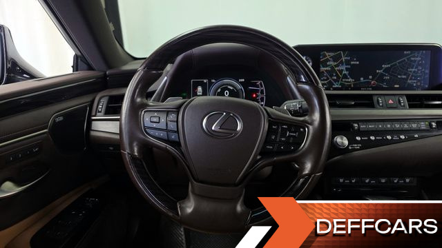 Lexus ES Executive купить на сайте DeffCars