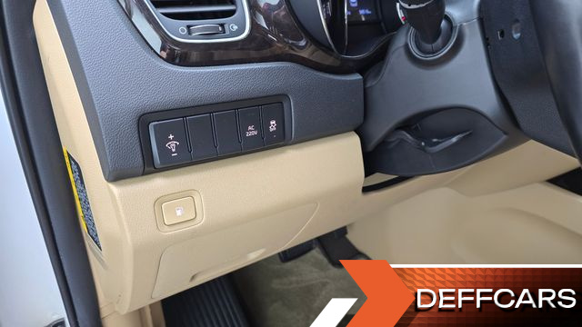 Kia CARNIVAL 9-Seater Noblesse Special купить на сайте DeffCars