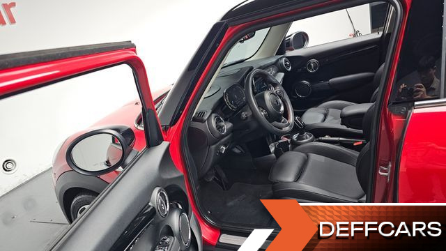Mini COOPER 5Door HIGH 3rd купить на сайте DeffCars