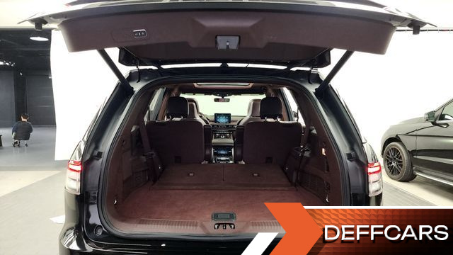Lincoln AVIATOR 3.0 Black Label AWD купить на сайте DeffCars