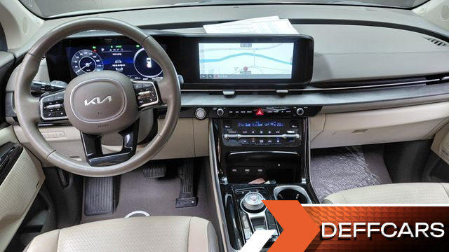 Kia CARNIVAL Gasoline 9-Seater Signature купить на сайте DeffCars