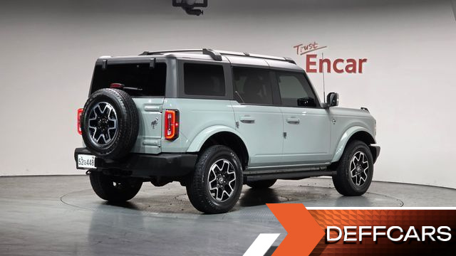 Ford BRONCO 2.7 Outer Banks купить на сайте DeffCars