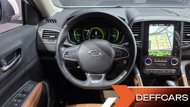 Renault-KoreaSamsung QM6 2.0 LPe RE Signature 2WD купить на сайте DeffCars
