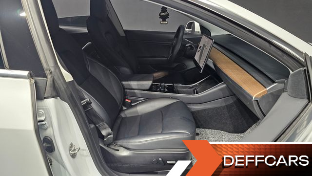 Tesla MODEL 3 Long Range купить на сайте DeffCars