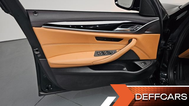 BMW 5-SERIES 520i Luxury купить на сайте DeffCars