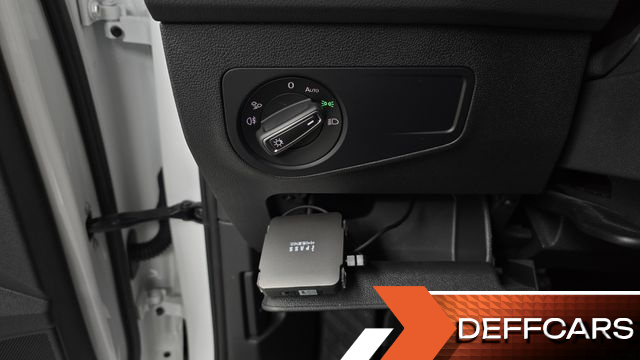 Volkswagen TIGUAN 2.0 TDI Premium купить на сайте DeffCars