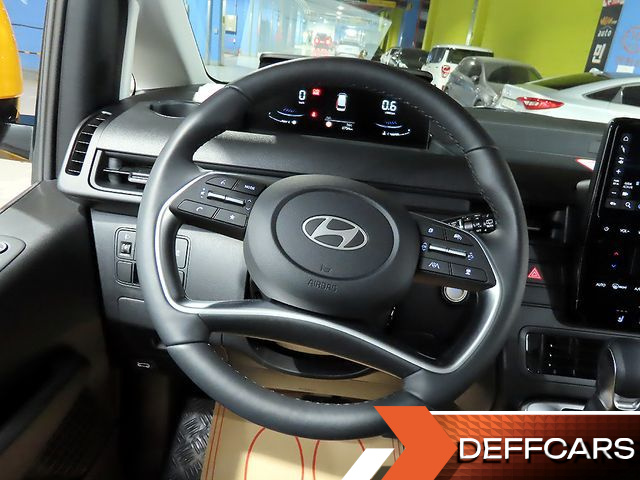 Hyundai STARIA L3.5  Kinder Safety Car 15-Seater купить на сайте DeffCars
