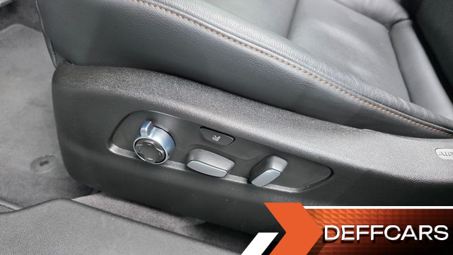 Cadillac XT4 2.0 Sport AWD купить на сайте DeffCars