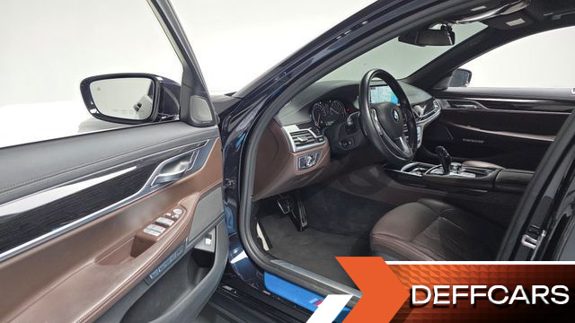 BMW 7-SERIES 740Li xDrive M Sport Package купить на сайте DeffCars