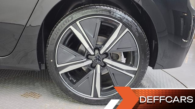 Peugeot 308 1.5 BlueHDi GT купить на сайте DeffCars