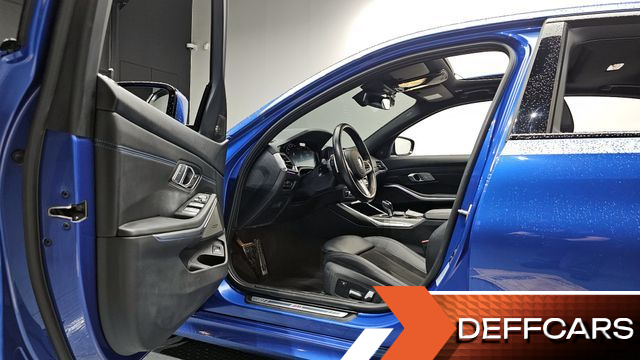BMW 3-SERIES 320i M Sport купить на сайте DeffCars